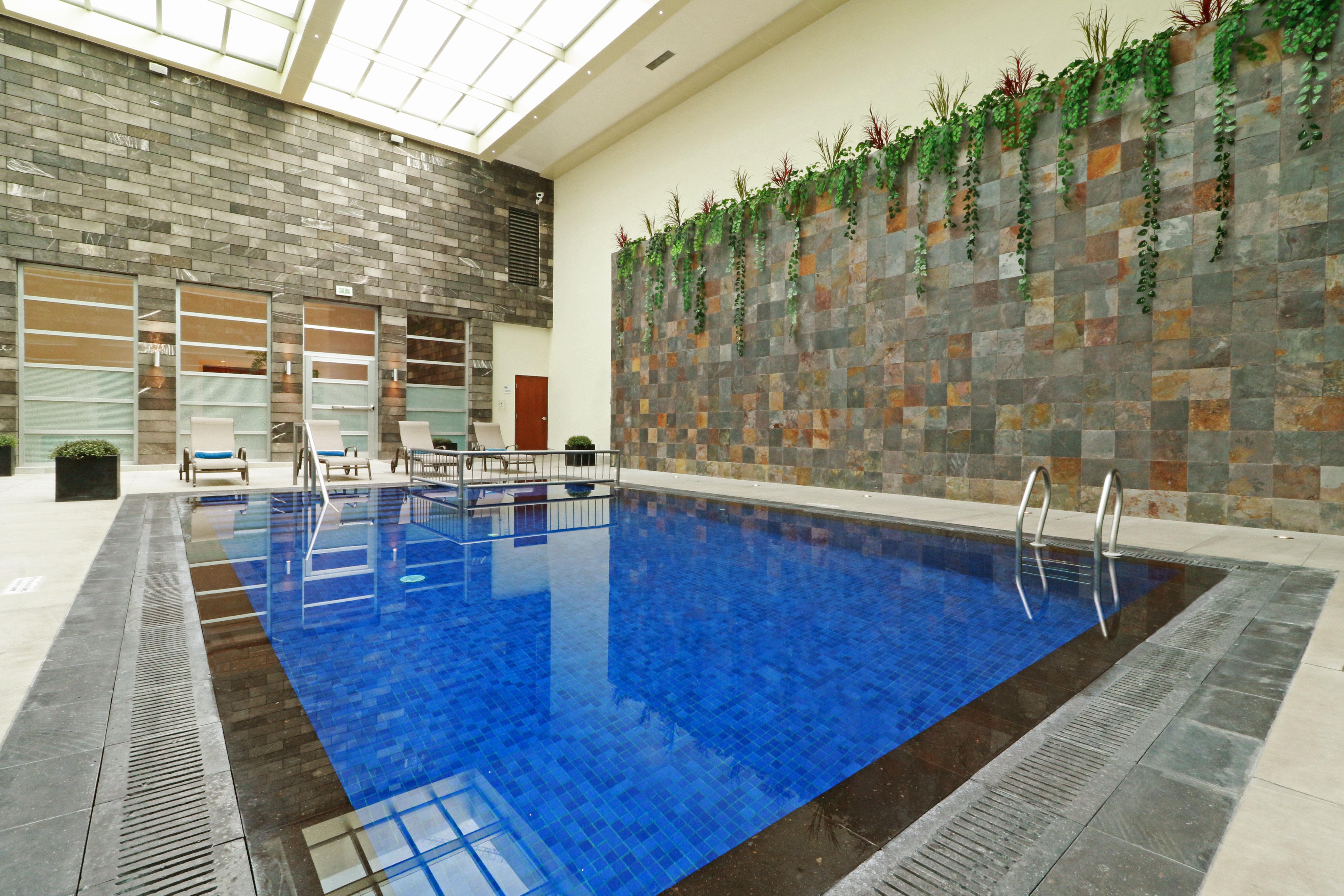 Holiday Inn & Suites Plaza Mayor By Ihg León Buitenkant foto