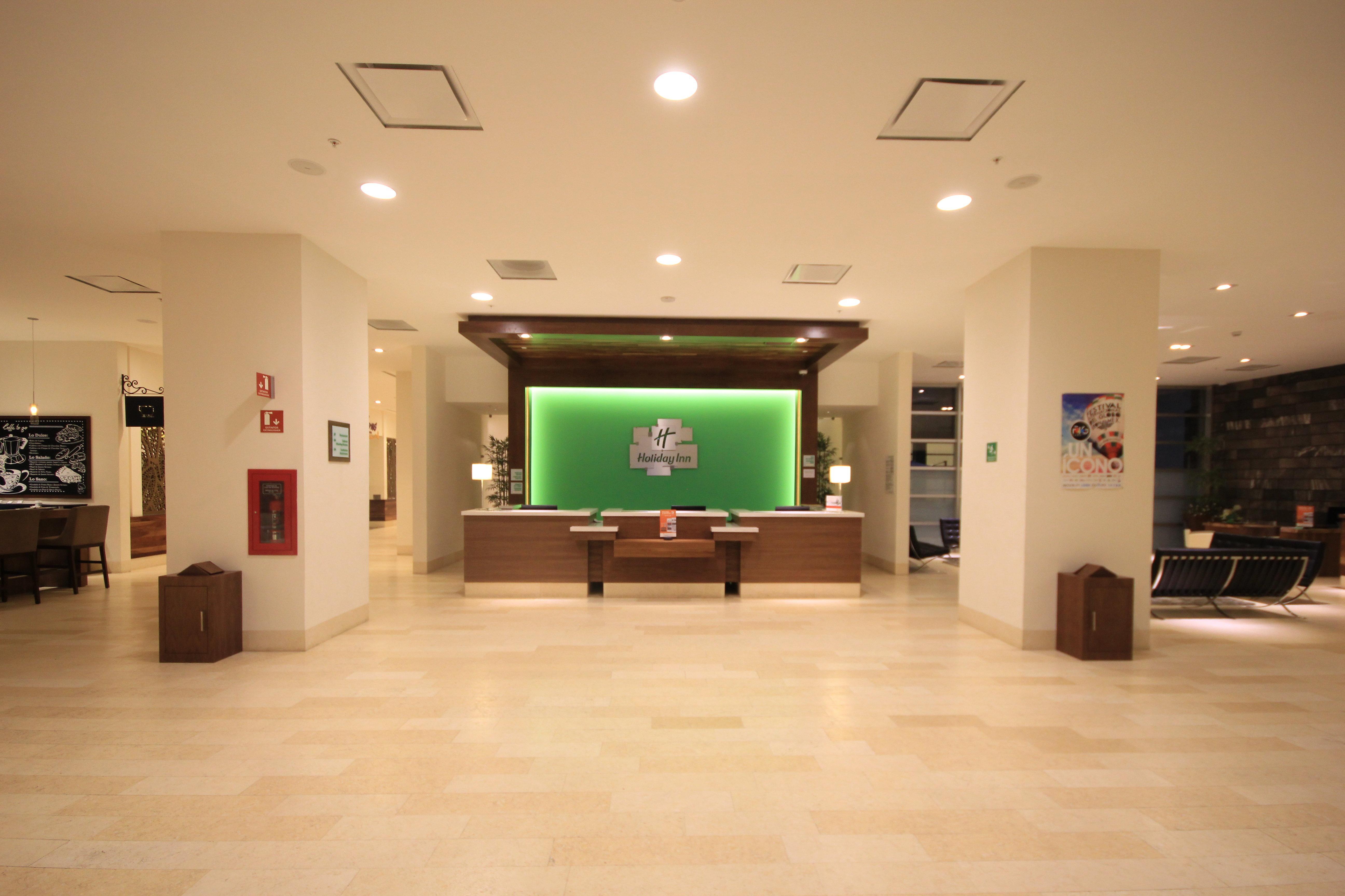 Holiday Inn & Suites Plaza Mayor By Ihg León Buitenkant foto