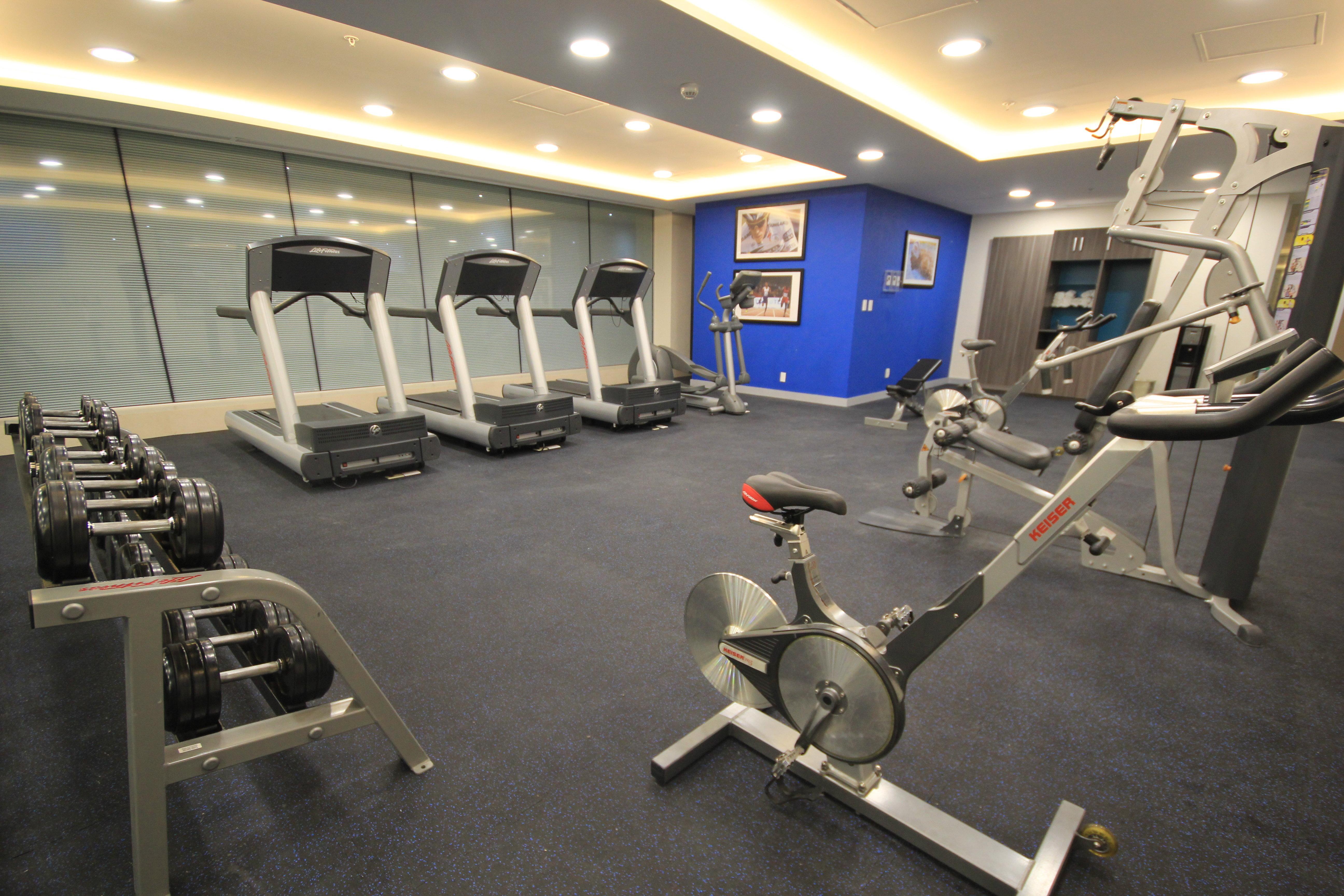 Holiday Inn & Suites Plaza Mayor By Ihg León Buitenkant foto